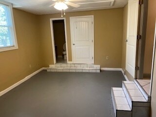 Building Photo - 4005 Buena Vista Pike