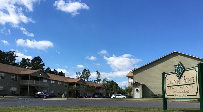 Primary Photo - Camden Pointe Apartments