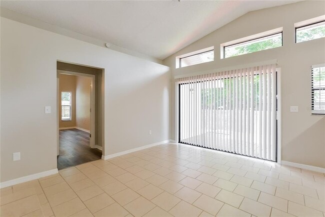 Building Photo - 1312 Seagate Dr S