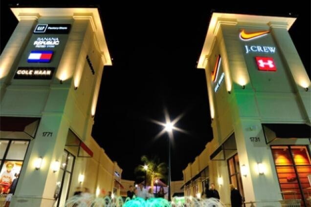 Building Photo - West Palm Beach 1 bedroom 1.5 bath Apartment.