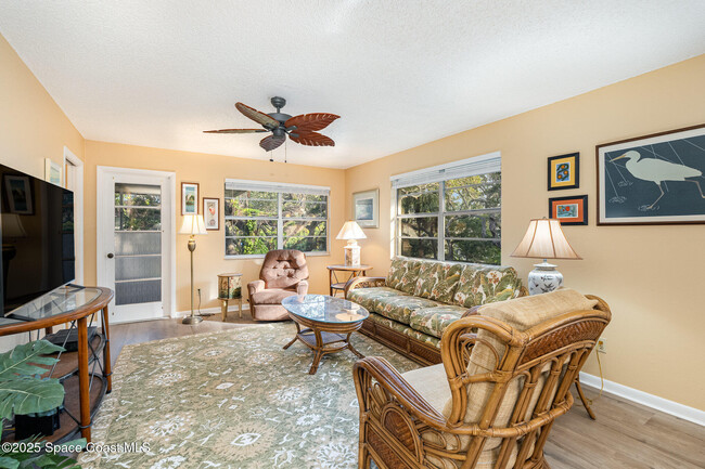 Building Photo - 291 Cape Shores Cir