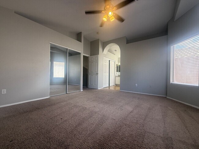 Building Photo - 2110 E Saltsage Dr
