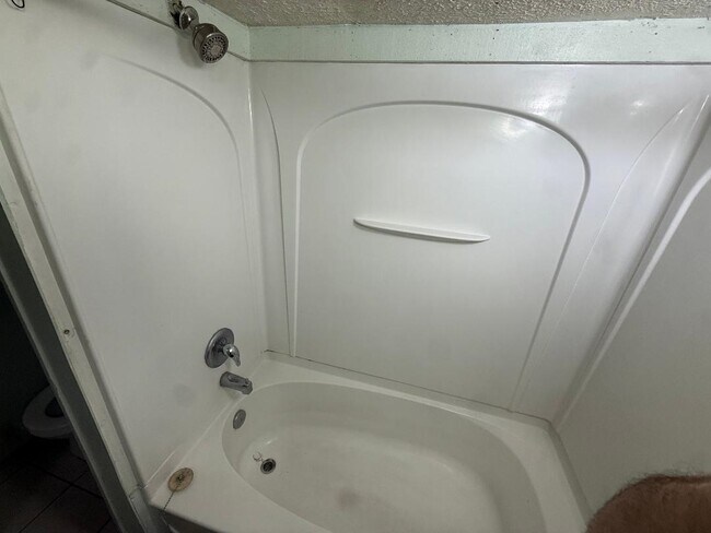 Building Photo - 1610 Atkamire Dr
