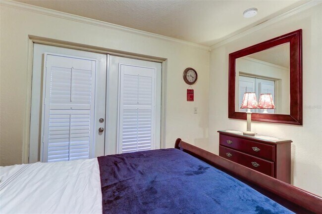 Building Photo - 7911 Flowerfield Dr