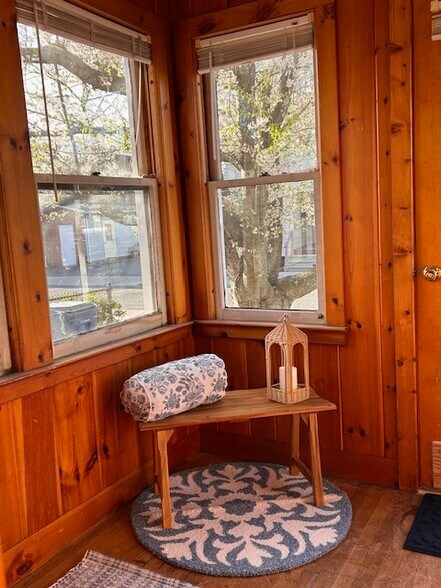 Building Photo - 4 Princeton Ave