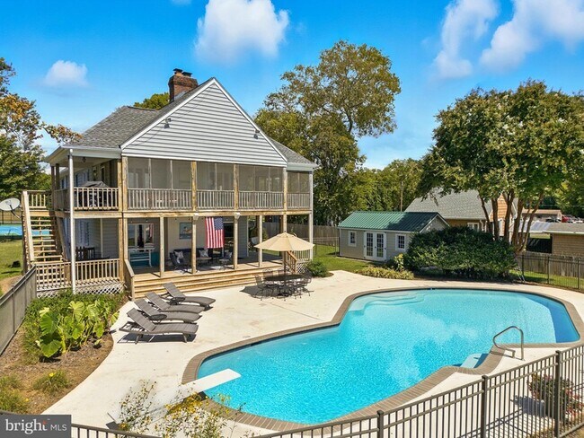 Building Photo - 638 Marlborough Point Rd