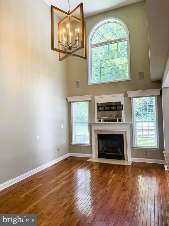 Building Photo - 82 Brecknock Ct