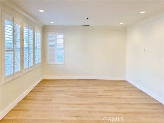 Building Photo - 36 Diamond
