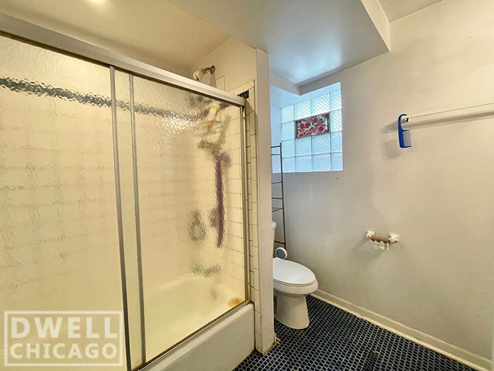 Building Photo - 1809 W Wabansia Ave