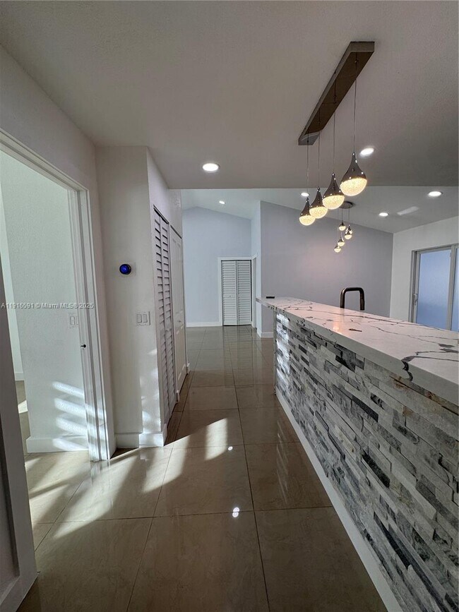 Building Photo - 20521 SW 125th Ave