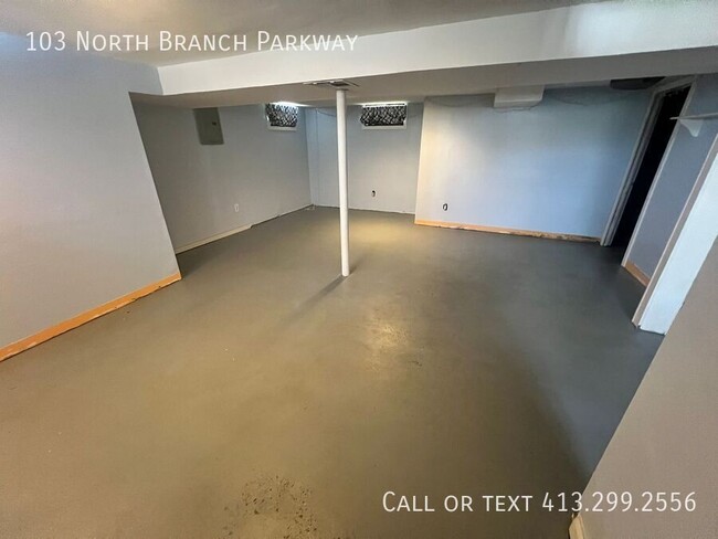 Building Photo - 103 N Branch Pkwy