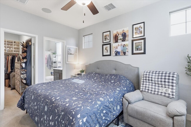 Building Photo - 23022 E Estrella Rd