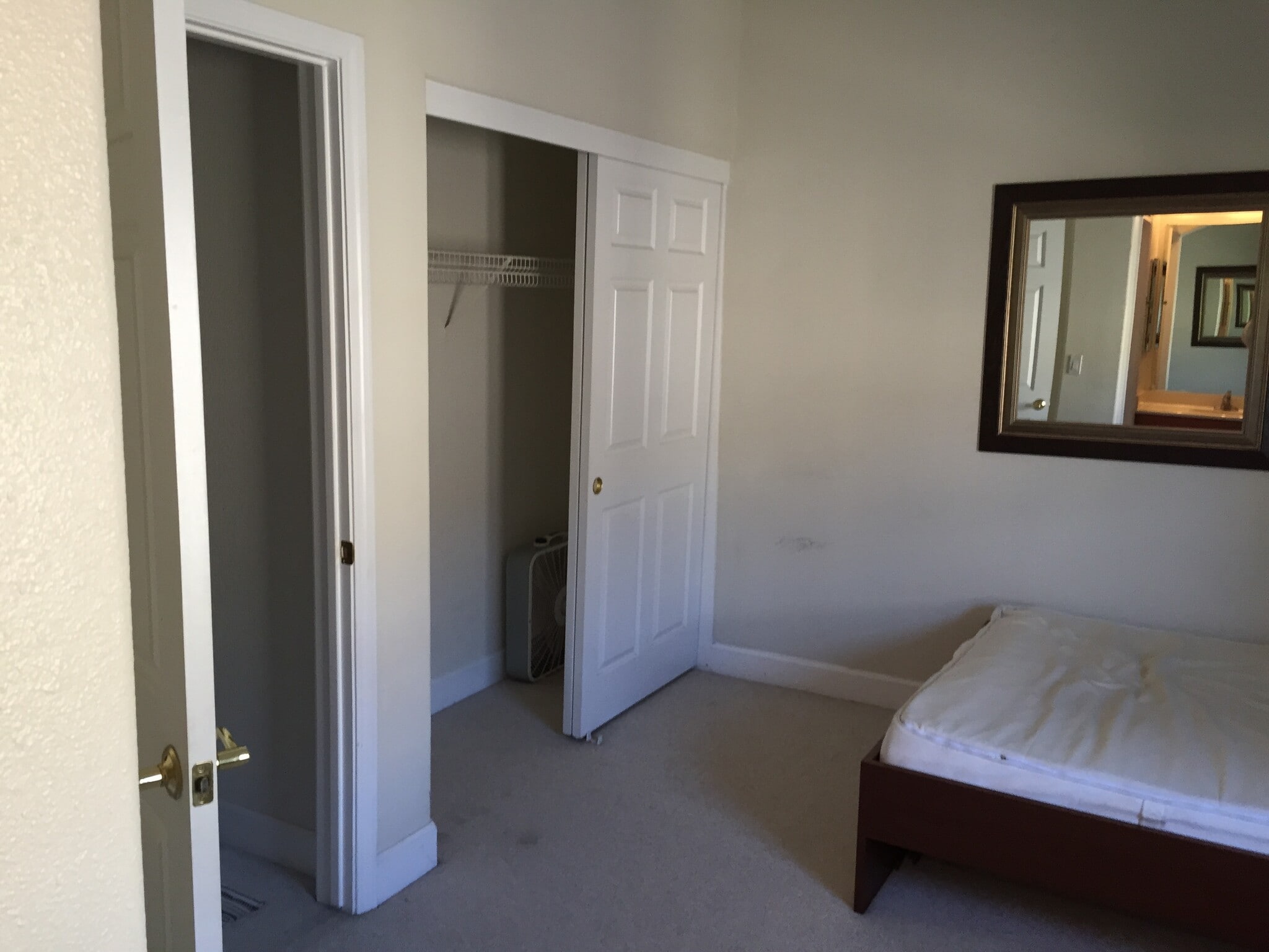 Building Photo - 235 Metropolitan Dr