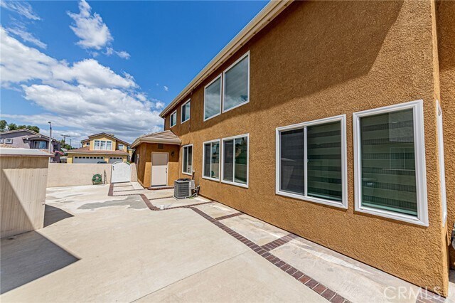 Building Photo - 15230 Riviera Ln