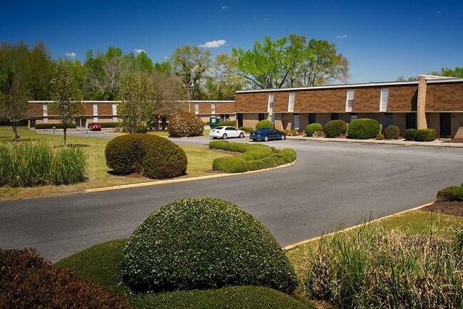 Building Photo - Ashley Chase Apartments