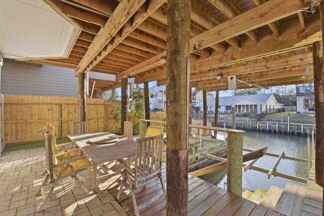 Building Photo - 71 Harbor Ln