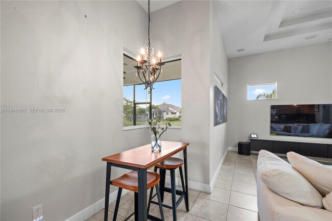 Building Photo - 315 SE Fisk Rd