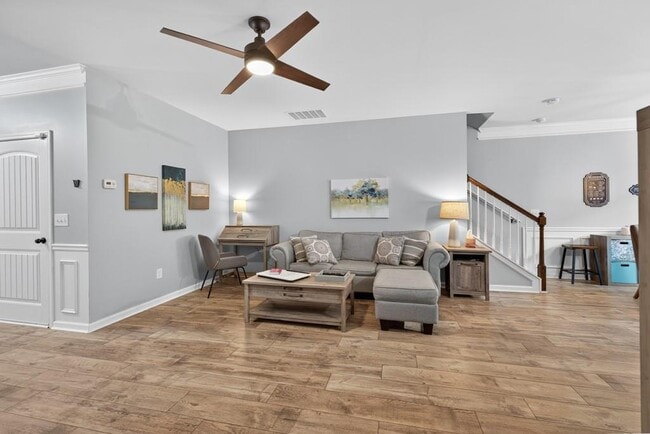 Building Photo - 256 Valley Xing