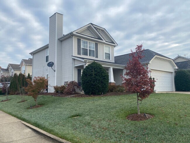 Building Photo - Bellevue - 3 bedrooms - 2 1/2 baths home