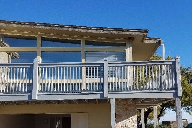 Building Photo - 1008 Clayton Nolen Dr