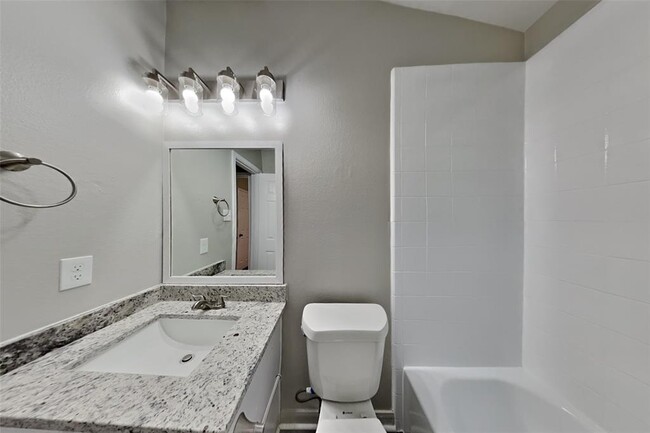 Building Photo - 21634 Falvel Lake Dr