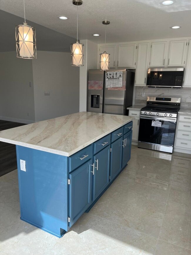 Building Photo - 1710 Miki Way