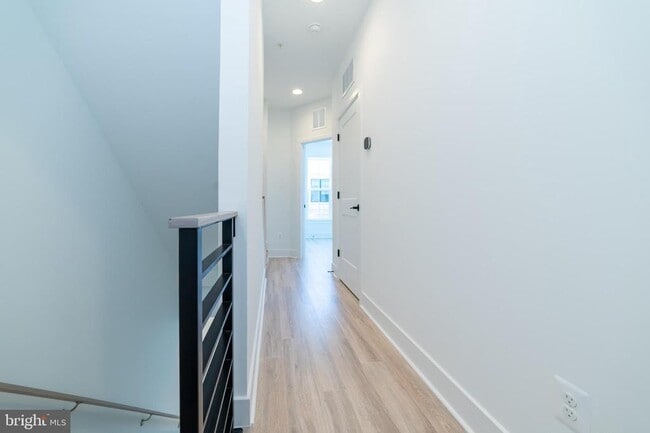 Building Photo - 7324 Blade Dr