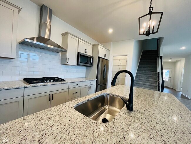 Building Photo - 14418 Shrawley Ct