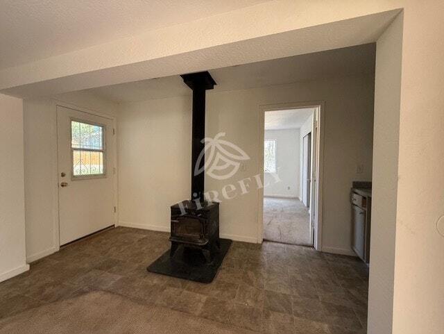 Building Photo - 2058 Pinehaven Ln