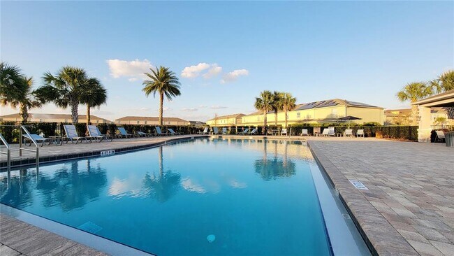 Building Photo - 364 Arbor Lakes Dr