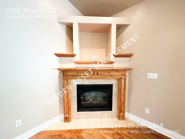 Building Photo - 2565 Remuda Dr