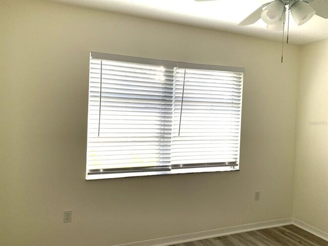 Building Photo - 5 Amberjack Terrace