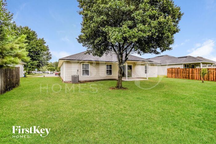 Building Photo - 10804 Stanton Hills Dr E