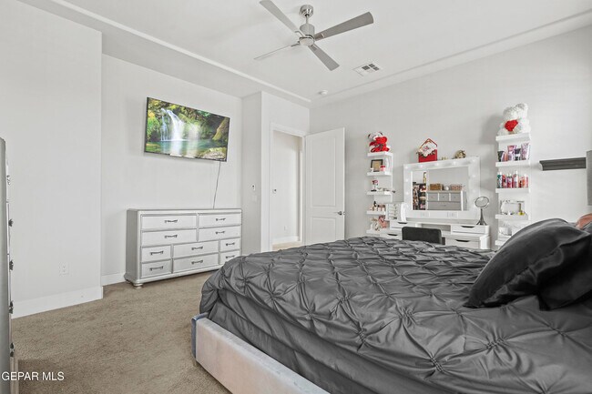 Building Photo - 13012 Birds View Cir