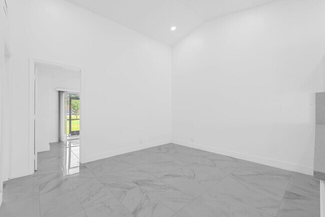 Building Photo - 8580 NW 32nd St