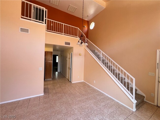 Building Photo - 5835 Chisolm Trail