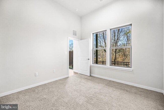 Building Photo - 6236 Folly Ln