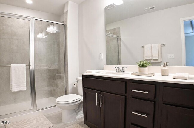 Building Photo - 225 Peebles Dr