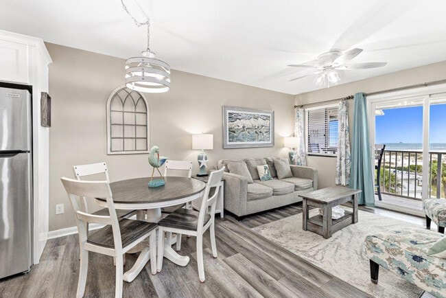 Building Photo - 405 Plantation Rd