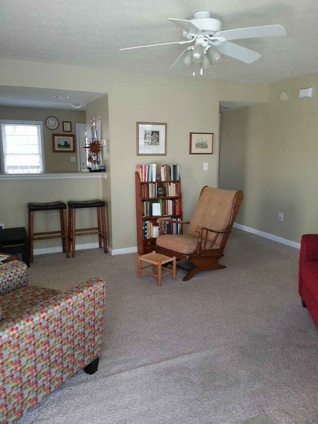 Building Photo - Available August;  Monthly rent $1,895