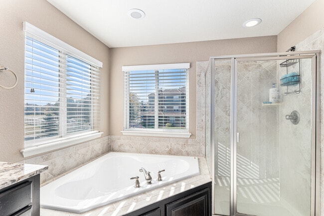 Building Photo - 12648 Fisher Dr