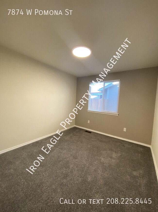 Building Photo - 7874 W Pomona St