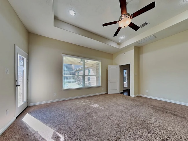 Building Photo - 30811 Academy Trace Dr