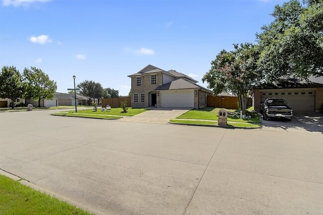 Building Photo - 8412 Widgeon Way