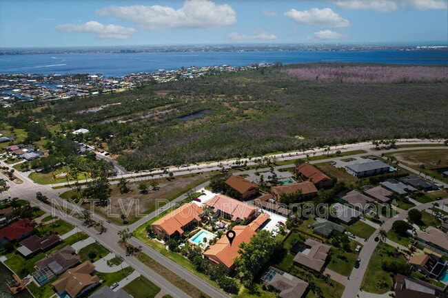 Building Photo - 5510 SW 4th Pl