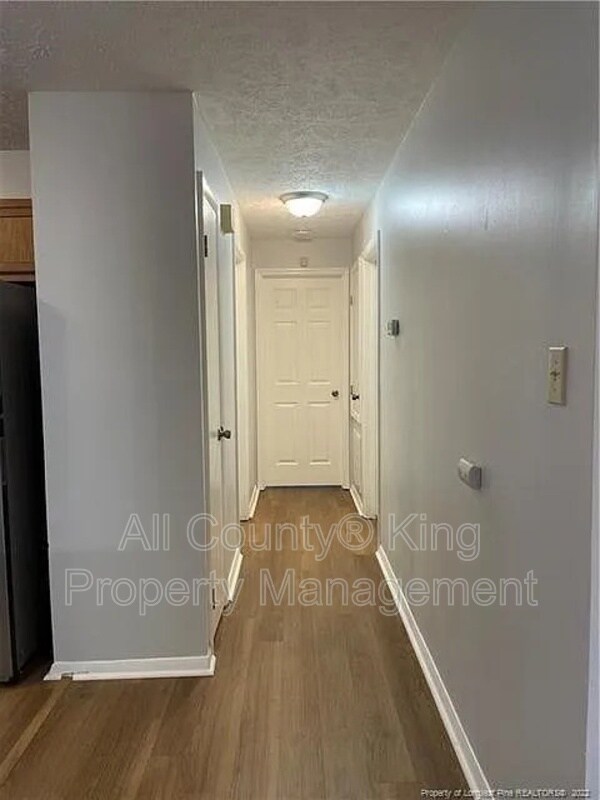 Building Photo - 1866 Tryon Dr