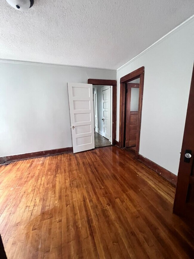 Building Photo - 812-814 S. 30th St.