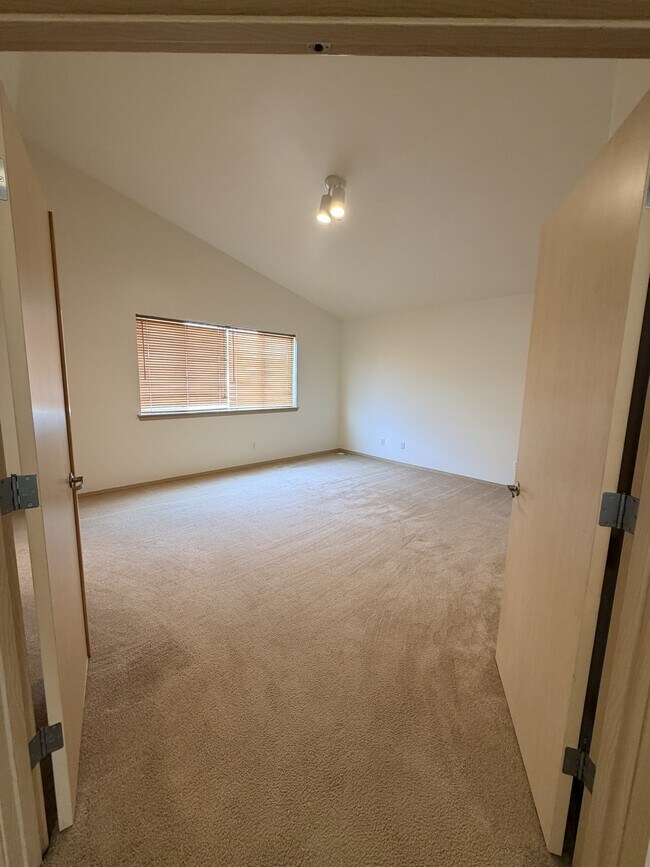 Building Photo - 7611 197th St Ct E