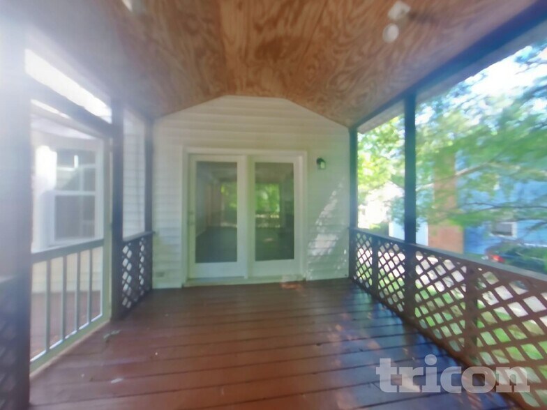 Building Photo - 4326 Hazlitt Ct
