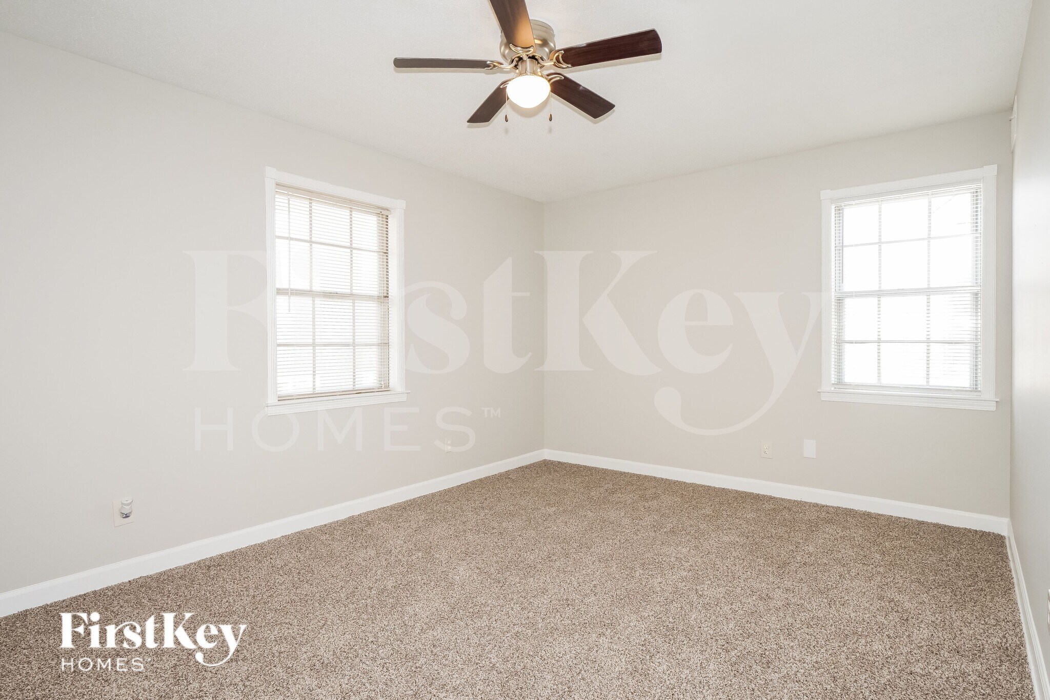 Building Photo - 2077 Oakvalley Rd